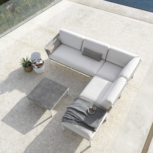 Slider 8 Club Lounge.jpg